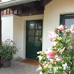 Knurrhahn Apartment *